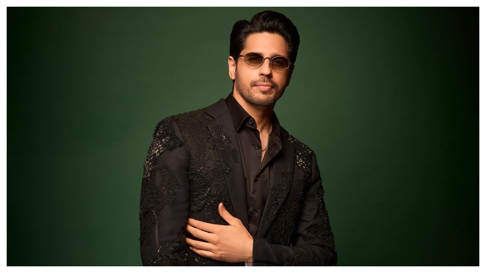 sidharth malhotra images