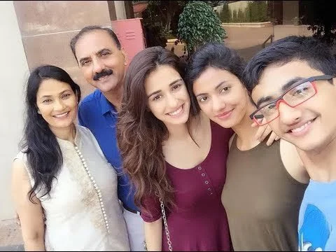 Disha Patani family