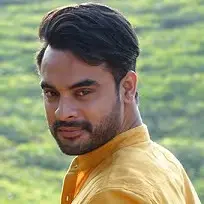 Tovino Thomas